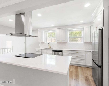 1554 Shirl Lane - Photo Thumbnail 6