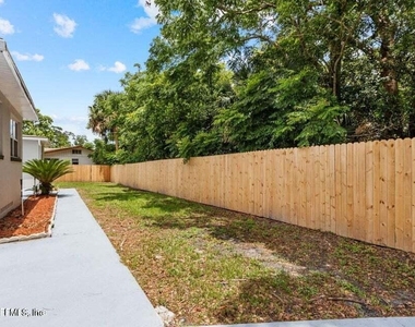 1554 Shirl Lane - Photo Thumbnail 29