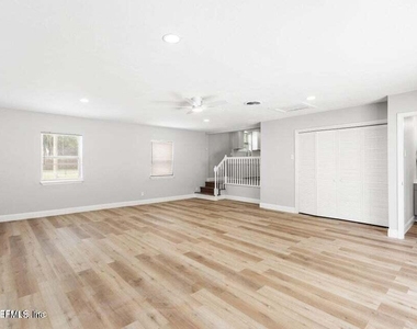 1554 Shirl Lane - Photo Thumbnail 11