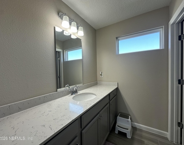 106 Ren Way - Photo Thumbnail 20