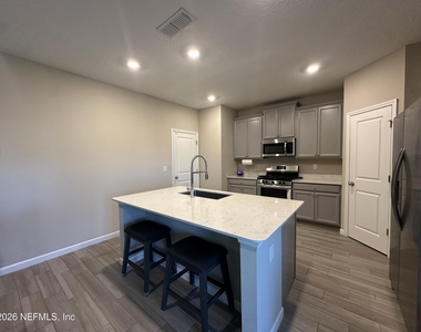 106 Ren Way - Photo Thumbnail 4