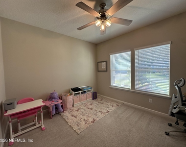 106 Ren Way - Photo Thumbnail 11