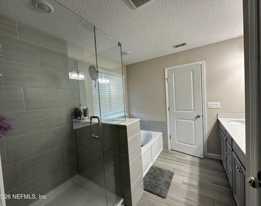 106 Ren Way - Photo Thumbnail 15