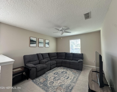 106 Ren Way - Photo Thumbnail 16