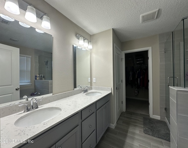 106 Ren Way - Photo Thumbnail 14
