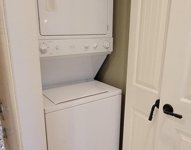 965 Registry Boulevard - Photo Thumbnail 22