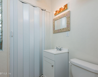 37 Berkley Road - Photo Thumbnail 18