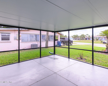 37 Berkley Road - Photo Thumbnail 6