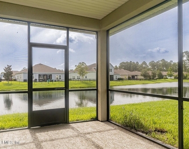 10104 Bedford Lakes Court - Photo Thumbnail 14