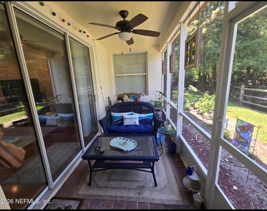 132 Hidden Palms Lane - Photo Thumbnail 9