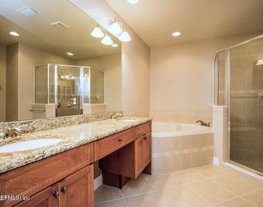 132 Hidden Palms Lane - Photo Thumbnail 8