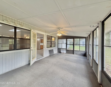 3990 Clearwater Lane - Photo Thumbnail 19