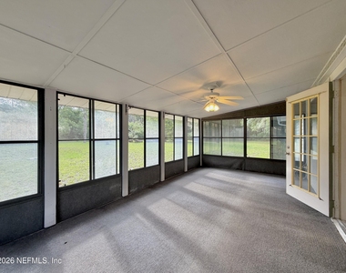 3990 Clearwater Lane - Photo Thumbnail 18