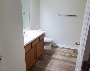 6094 Maggies Circle - Photo Thumbnail 18