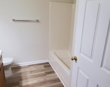 6094 Maggies Circle - Photo Thumbnail 19