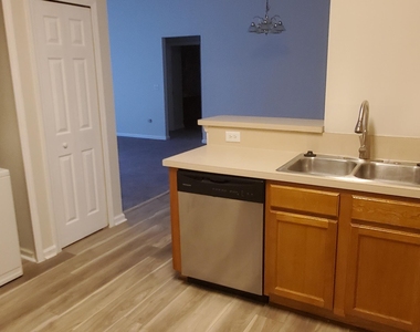 6094 Maggies Circle - Photo Thumbnail 9