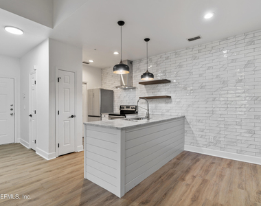 230 Colima Court - Photo Thumbnail 2
