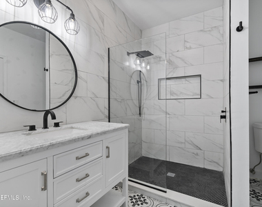 230 Colima Court - Photo Thumbnail 15
