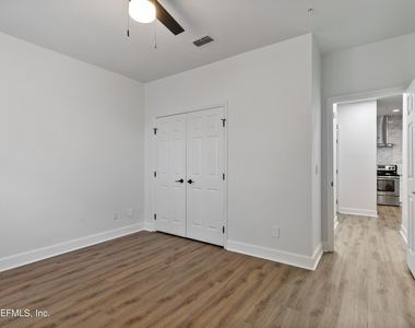 230 Colima Court - Photo Thumbnail 17
