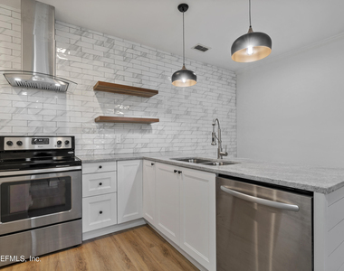 230 Colima Court - Photo Thumbnail 3
