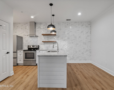 230 Colima Court - Photo Thumbnail 1