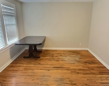 4614 Birkenhead Road - Photo Thumbnail 2
