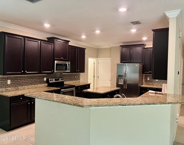 16057 Bainebridge Drive - Photo Thumbnail 14