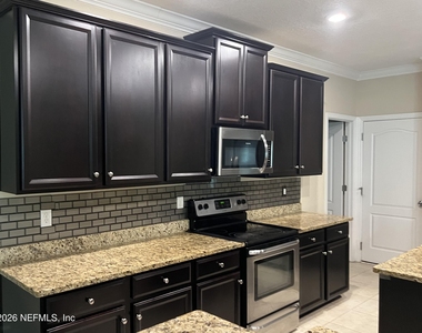 16057 Bainebridge Drive - Photo Thumbnail 13