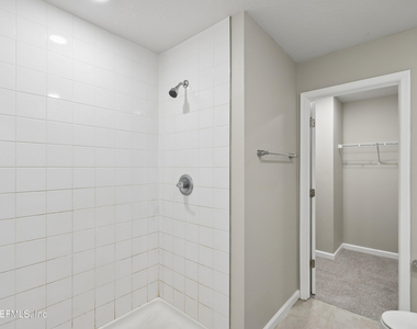 5988 Creekside Crossing Drive - Photo Thumbnail 16