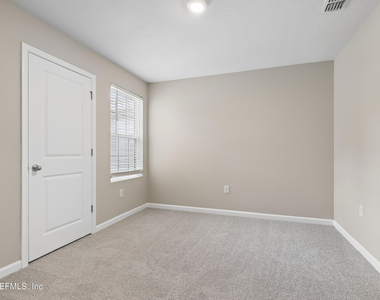 5988 Creekside Crossing Drive - Photo Thumbnail 18