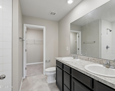5988 Creekside Crossing Drive - Photo Thumbnail 15