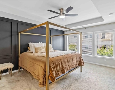 6504 Brooklake Court Se - Photo Thumbnail 7