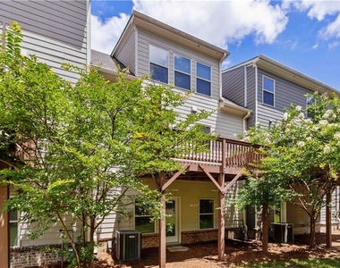 6504 Brooklake Court Se - Photo Thumbnail 19