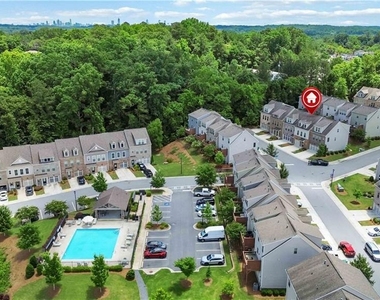 6504 Brooklake Court Se - Photo Thumbnail 23