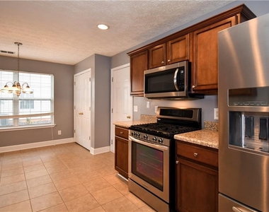 273 Carrington Way - Photo Thumbnail 5