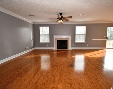 273 Carrington Way - Photo Thumbnail 2