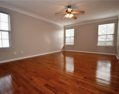 273 Carrington Way - Photo Thumbnail 19