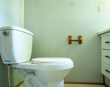 3131 Langley Road - Photo Thumbnail 23