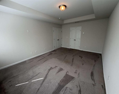 311 Mahone Drive - Photo Thumbnail 8
