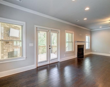 1317 Winfair Lane Ne - Photo Thumbnail 20