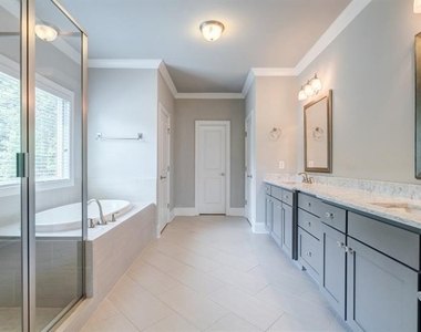 1317 Winfair Lane Ne - Photo Thumbnail 41