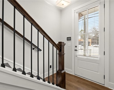 146 Chestnut Circle - Photo Thumbnail 28