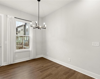 146 Chestnut Circle - Photo Thumbnail 25
