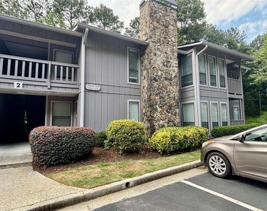 3841 Woodridge Way - Photo Thumbnail 1