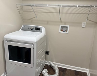 2540 Old Peachtree Road - Photo Thumbnail 3