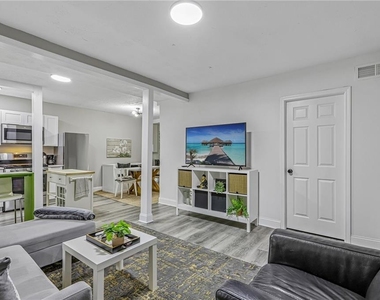 3898 Skidmore Drive - Photo Thumbnail 28
