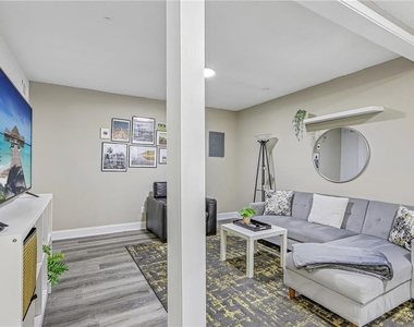 3898 Skidmore Drive - Photo Thumbnail 26