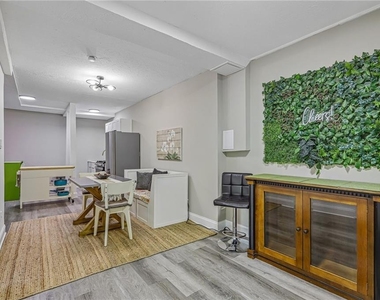 3898 Skidmore Drive - Photo Thumbnail 32