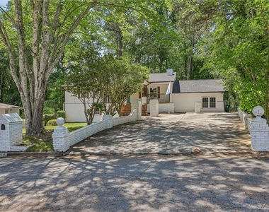 3898 Skidmore Drive - Photo Thumbnail 1
