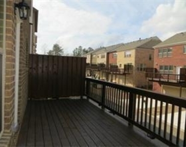456 Fieldview Lane - Photo Thumbnail 15